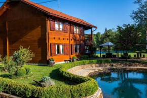 Apartments with a parking space Donji Zvecaj, Karlovac - 22080